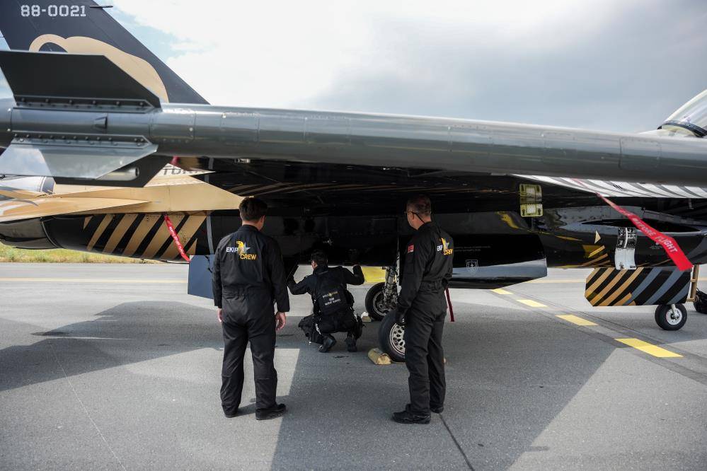 Konya’dan İstanbul’a gökyüzünde Fetih gösterisi 13